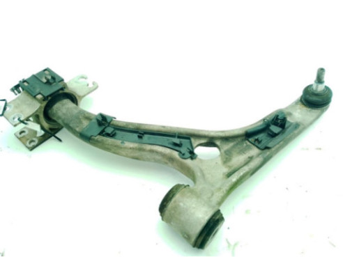 A2463304700 BRAZO SUSPENSION DEL IZQ INF MERCEDES BENZ CLASE A (W176)|Desguaces La Cabaña