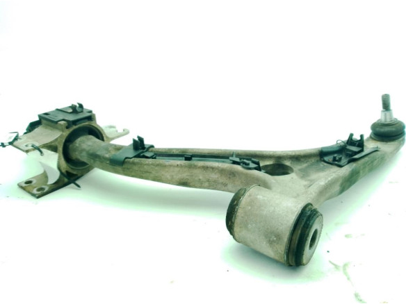 A2463304700 BRAZO SUSPENSION DEL IZQ INF MERCEDES BENZ CLASE A (W176)|Desguaces La Cabaña
