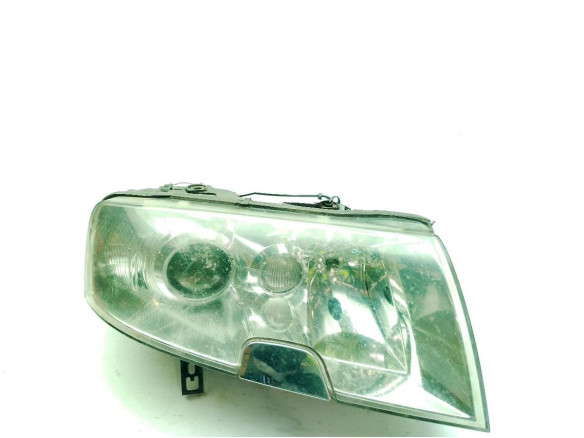   FARO DERECHO SKODA SUPERB I (3U4)|Desguaces La Cabaña
