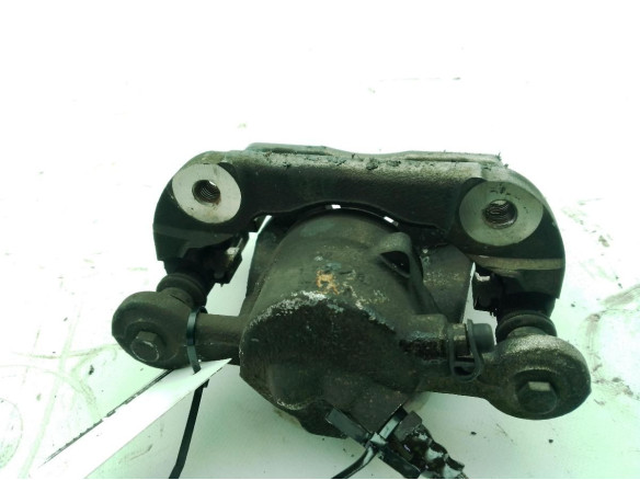 34116774681 PINZA DEL IZQ BMW 1 (E81)|Desguaces La Cabaña