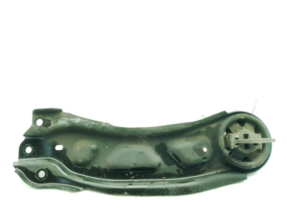   BRAZO SUSPENSION TRA IZQ INF LONGITUDINAL INFINITI Q30|Desguaces La Cabaña