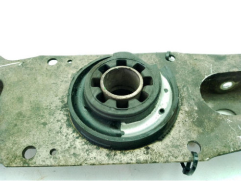 BRAZO SUSPENSION TRASERO IZQUIERDO INFERIOR|Desguaces La Cabaña 2