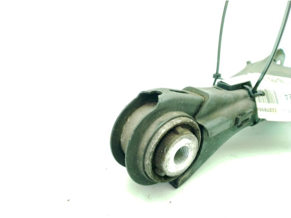   BRAZO SUSPENSION TRA DER INF ANTERIOR INFINITI Q30|Desguaces La Cabaña