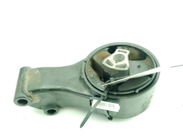 V06360 SOPORTE MOTOR INF OPEL ASTRA J (P10)|Desguaces La Cabaña