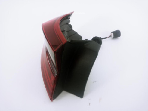 PILOTO TRASERO IZQUIERDO EXTERIOR|Desguaces La Cabaña 2