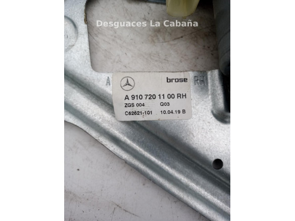 ELEVALUNAS PUERTA LAT DEL DER MERCEDES BENZ SPRINTER 2-t Autobús (901, 902) |Desguaces La Cabaña