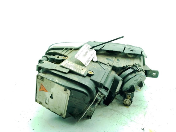 89315539 FARO IZQUIERDO VW PASSAT (3C2)|Desguaces La Cabaña