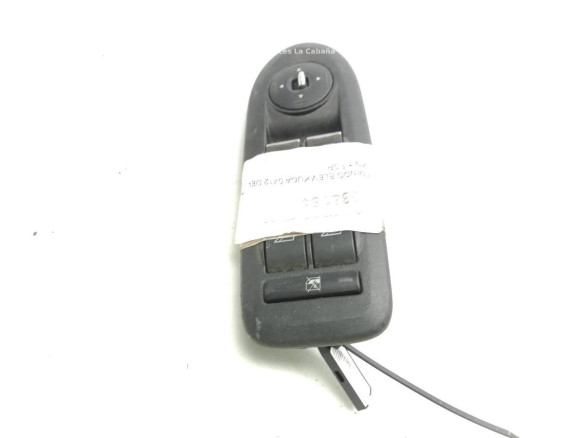   MANDO ELEVALUNAS PUERTA LAT DEL IZQ FORD KUGA I|Desguaces La Cabaña