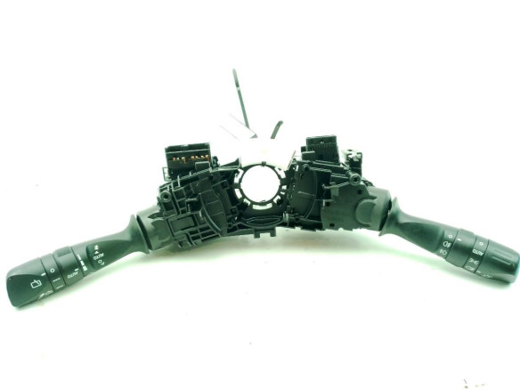 17F852 MANDO COMPLETO TOYOTA AURIS (_E18_)|Desguaces La Cabaña