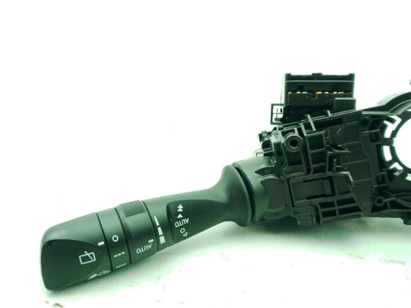 17F852 MANDO COMPLETO TOYOTA AURIS (_E18_)|Desguaces La Cabaña