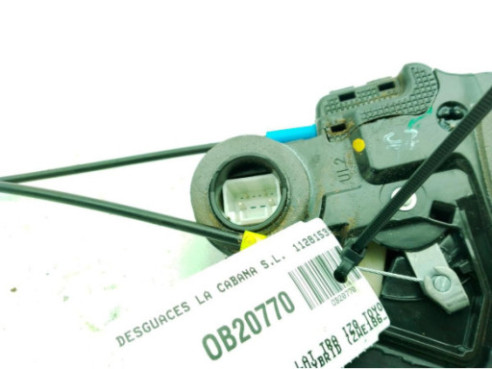 A084219 CERRADURA PUERTA LAT TRA IZQ TOYOTA AURIS (_E18_)|Desguaces La Cabaña