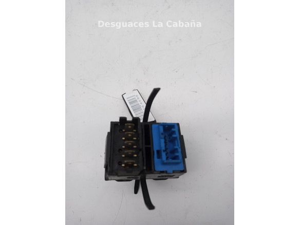 6552KQ MANDO ELEVALUNAS PUERTA LAT DEL IZQ PEUGEOT 406 (8B)|Desguaces La Cabaña