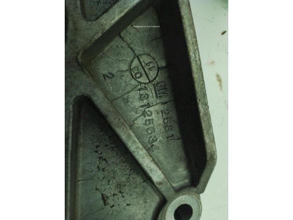 13125634 SOPORTE CAJA CAMBIOS OPEL MERIVA B Limusina (S10)|Desguaces La Cabaña