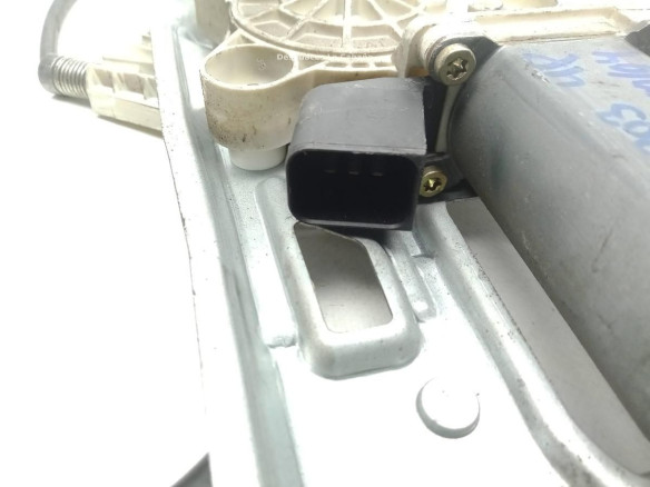 ELEVALUNAS PUERTA LAT DEL DER MERCEDES BENZ CLASE C (W203)|Desguaces La Cabaña