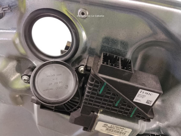   ELEVALUNAS PUERTA LAT DEL IZQ VW POLO (9N_)|Desguaces La Cabaña