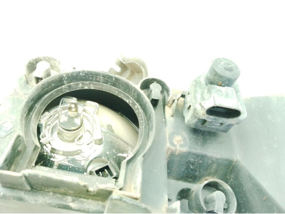   FARO DERECHO OPEL MOVANO Caja/Chasis (X70)|Desguaces La Cabaña