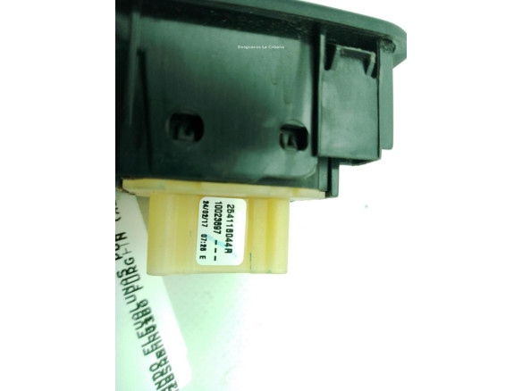 254118044R MANDO ELEVALUNAS PUERTA LAT DEL IZQ NISSAN NV300 Furgón (X82)|Desguaces La Cabaña