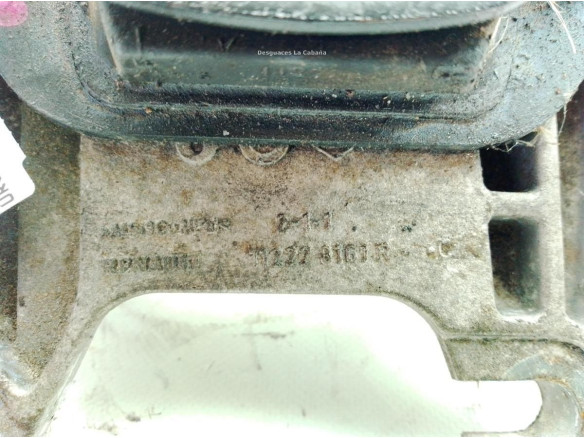 112226161R SOPORTE MOTOR IZQ NISSAN NV300 Furgón (X82)|Desguaces La Cabaña