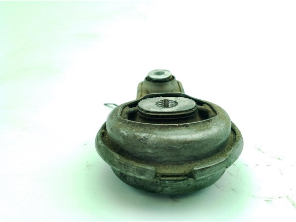 8746R SOPORTE MOTOR INF NISSAN NV300 Furgón (X82)|Desguaces La Cabaña