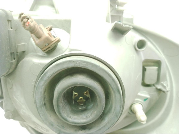 7700311371 FARO IZQUIERDO RENAULT TRAFIC II Furgón (FL)|Desguaces La Cabaña