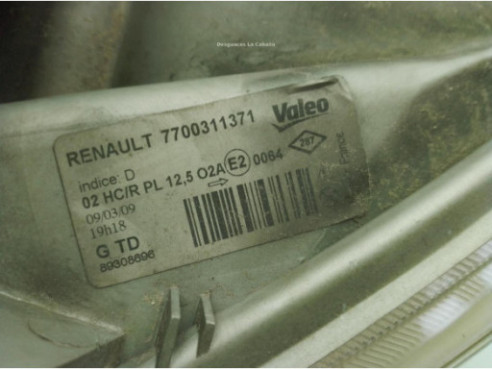 7700311371 FARO IZQUIERDO RENAULT TRAFIC II Furgón (FL)|Desguaces La Cabaña