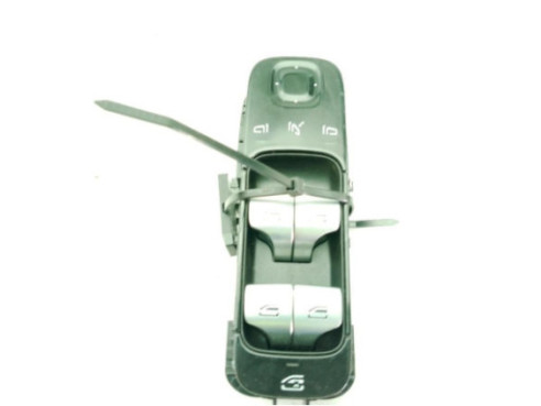 A2069008815 MANDO ELEVALUNAS PUERTA LAT DEL IZQ MERCEDES BENZ CLASE C T-MODEL (S206)|Desguaces La Cabaña