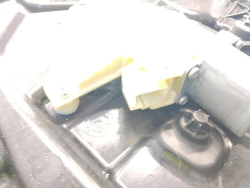   ELEVALUNAS PUERTA LAT DEL IZQ MERCEDES BENZ CLASE GLA (X156)|Desguaces La Cabaña