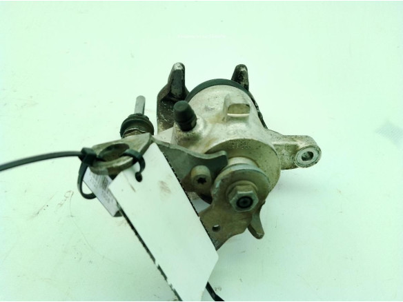 2Q0615423C PINZA TRA IZQ VW POLO (AW1, BZ1)|Desguaces La Cabaña
