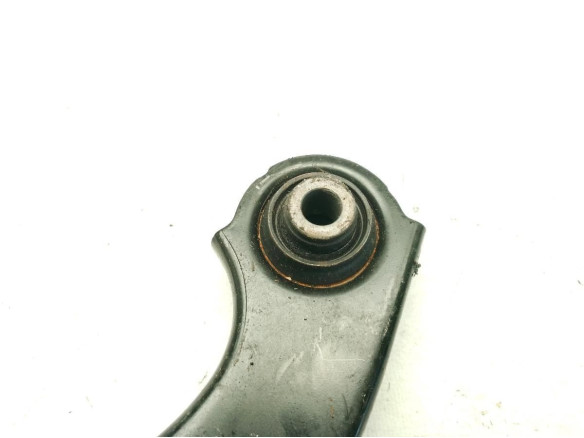 BRAZO SUSPENSION TRA DER INF POSTERIOR TOYOTA COROLLA Ranchera familiar (_E21_)|Desguaces La Cabaña
