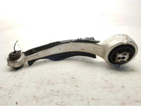 M8A23C256 BRAZO SUSPENSION DEL IZQ INF POSTERIOR JAGUAR F-PACE (X761)|Desguaces La Cabaña