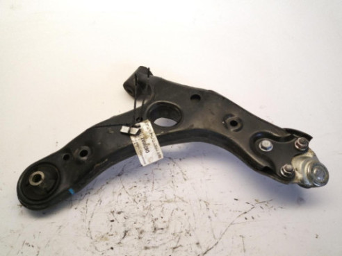 BRAZO SUSPENSION DEL IZQ INF TOYOTA AURIS (_E18_)|Desguaces La Cabaña