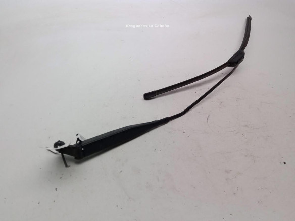 A1688201144 BRAZO LIMPIAPARABRISAS DEL IZQ MERCEDES BENZ VANEO (414)|Desguaces La Cabaña