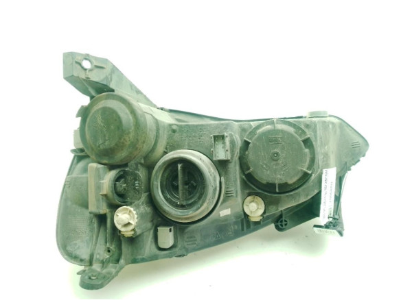 93173254, 13115007 FARO DERECHO OPEL CORSA C (X01)|Desguaces La Cabaña