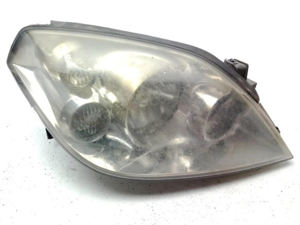 26010AU800 FARO DERECHO NISSAN PRIMERA Hatchback (P12)|Desguaces La Cabaña