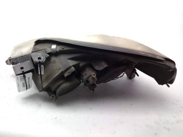 26010AU800 FARO DERECHO NISSAN PRIMERA Hatchback (P12)|Desguaces La Cabaña