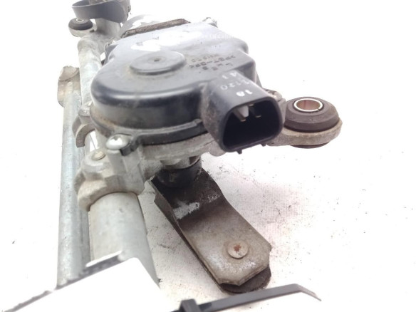 8Y03C119A MOTOR LIMPIAPARABRISAS DEL NISSAN QASHQAI II Todo terreno, cerrada (J11, J11_)|Desguaces La Cabaña