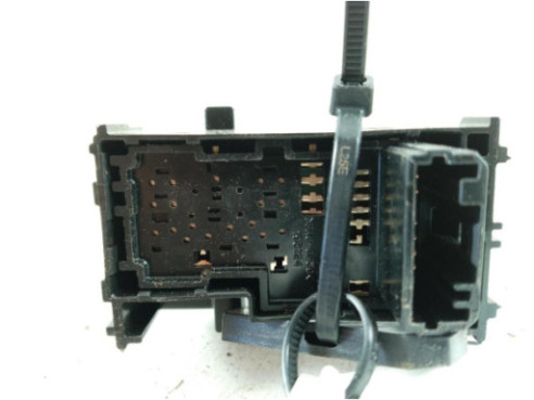 MANDO ELEVALUNAS PUERTA LATERAL TRASERO IZQUIERDO|Desguaces La Cabaña 2