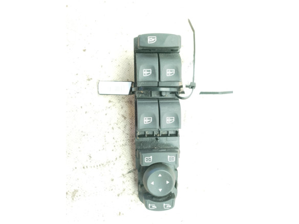 809610017R MANDO ELEVALUNAS PUERTA LAT DEL IZQ RENAULT GRAND SCENIC III (JZ0/1_)|Desguaces La Cabaña