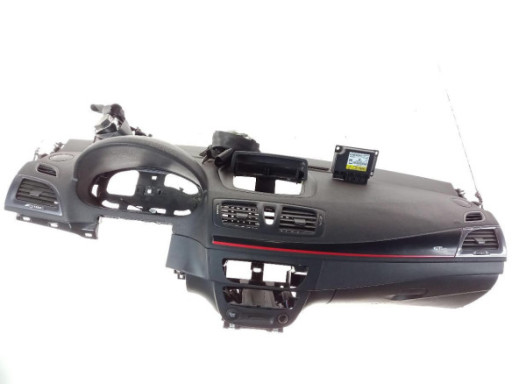 KIT AIRBAGS + SALPICADERO + CINTURONES + CENTRALITA|Desguaces La Cabaña