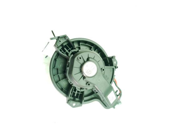   MOTOR CALEFACCION FORD FOCUS IV (HN)|Desguaces La Cabaña