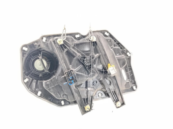 2500807 ELEVALUNAS PUERTA LAT DEL DER FORD FOCUS IV (HN)|Desguaces La Cabaña