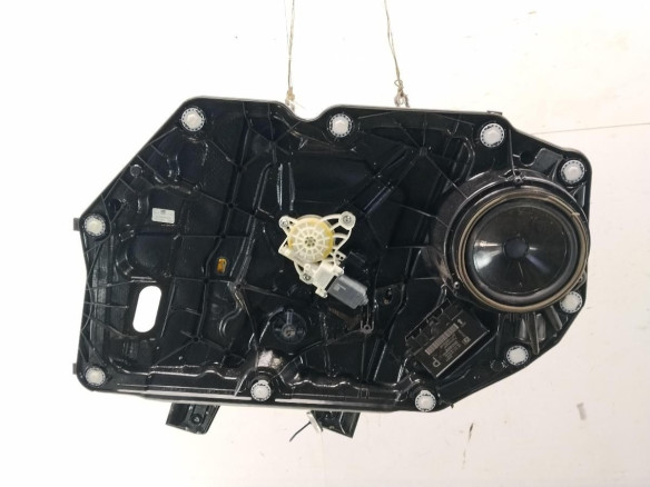 2500807 ELEVALUNAS PUERTA LAT DEL DER FORD FOCUS IV (HN)|Desguaces La Cabaña