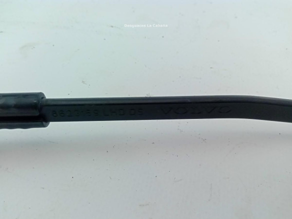 BRAZO LIMPIAPARABRISAS DEL IZQ VOLVO C70 II Descapotable (542) |Desguaces La Cabaña