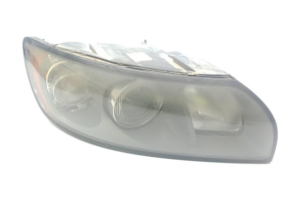  30698886 FARO DERECHO VOLVO V50 (545)|Desguaces La Cabaña