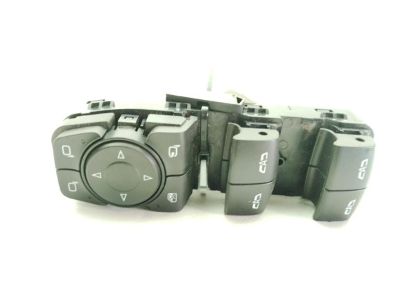 84210049, 84211876 MANDO ELEVALUNAS PUERTA LAT DEL IZQ OPEL INSIGNIA B Grand Sport (Z18)|Desguaces La Cabaña