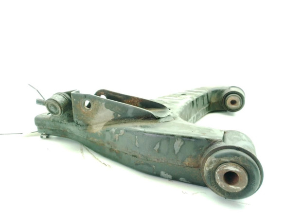   BRAZO SUSPENSION DEL DER INF SSANGYONG RODIUS|Desguaces La Cabaña