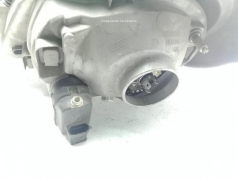 FARO DERECHO RENAULT TRAFIC II Furgón (FL)|Desguaces La Cabaña