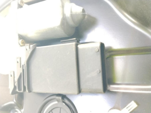   ELEVALUNAS PUERTA LAT DEL DER SEAT TOLEDO II (1M2)|Desguaces La Cabaña