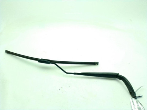288816122R BRAZO LIMPIAPARABRISAS DEL IZQ RENAULT CLIO IV (BH_)|Desguaces La Cabaña