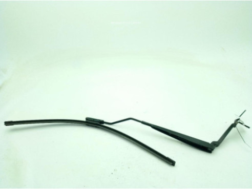 288816122R BRAZO LIMPIAPARABRISAS DEL IZQ RENAULT CLIO IV (BH_)|Desguaces La Cabaña